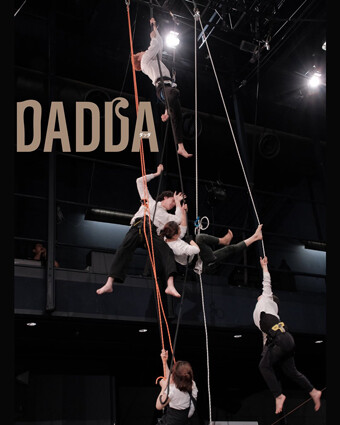 日仏共同創作現代サーカス「DADDA」2025横浜版イメージ画像